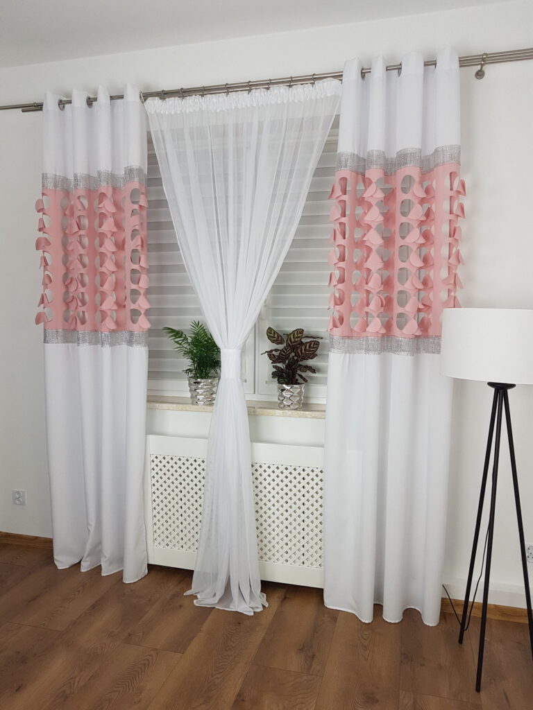 Firanka woalowa 250cm