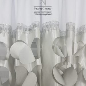 Elegancki zestaw dekoracyjny z zasłonami- biały Firany gotowe wyprzedaż firanygotowe.com