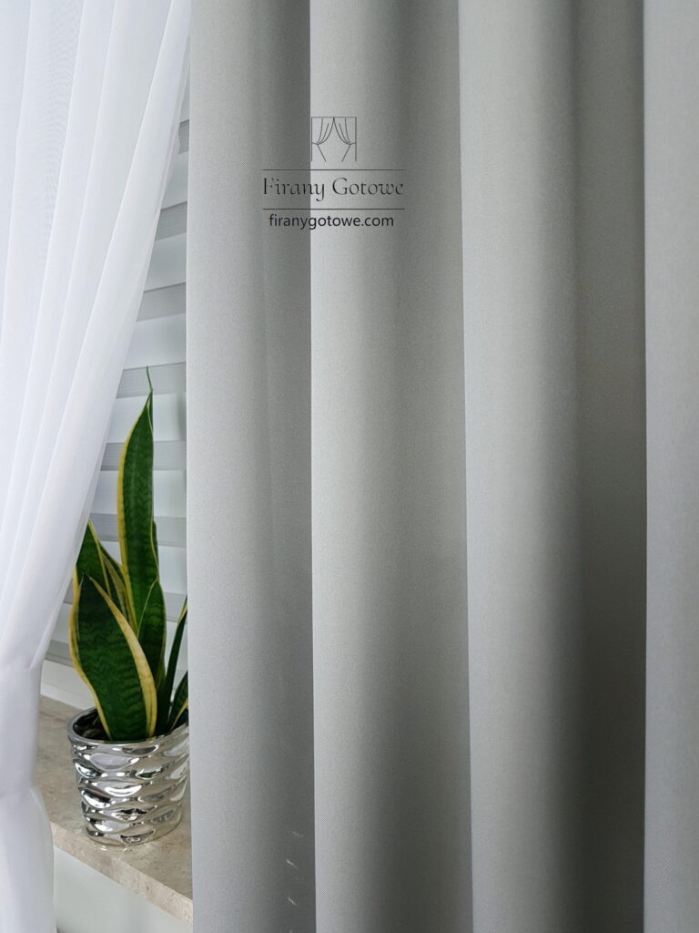Zasłona gotowa na taśmie- jasnoszary