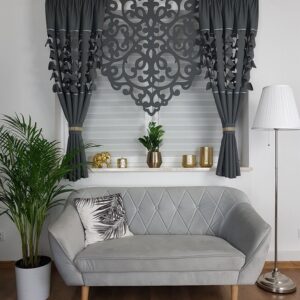 Zestaw dekoracyjny  z ażurowym panelem i zasłonami – ciemnoszary Firany gotowe wyprzedaż firanygotowe.com