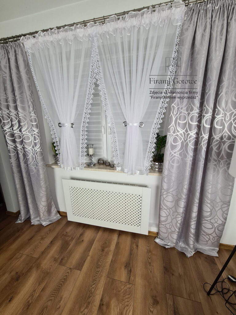 Firana gotowa z gipiurą dwa kokony