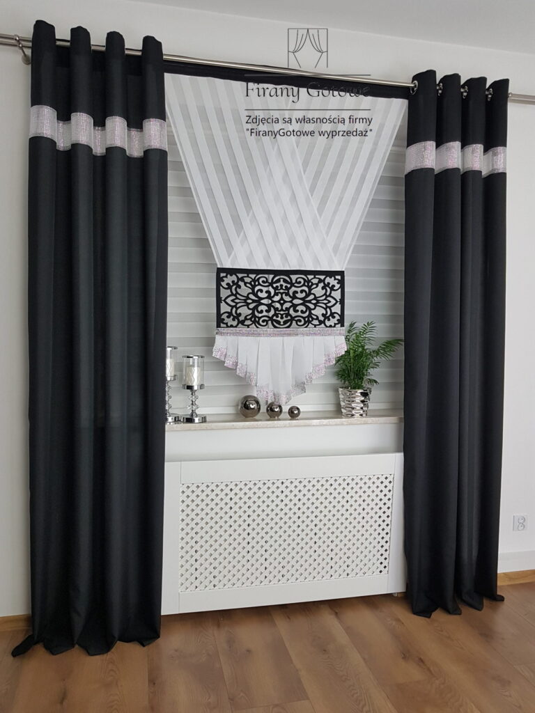 Panel ozdobny z ażurem-czarny