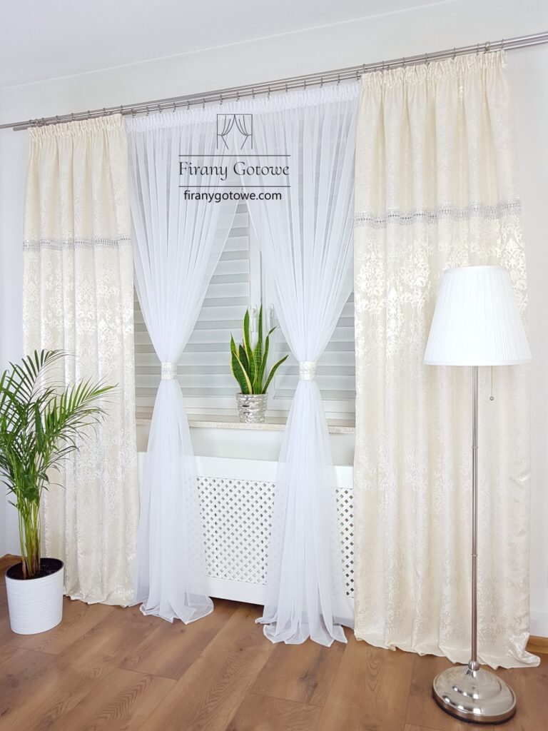 Firanka z zasłonami-komplet ecru
