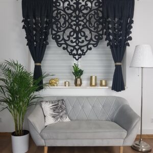 Zestaw dekoracyjny  z ażurowym panelem i zasłonami – czarny Firany gotowe wyprzedaż firanygotowe.com
