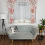 Firanka dekoracyjna z gipiurą czerwone róże 400/160cm