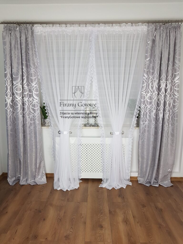 Firana z gipiurą dwa kokony 250cm
