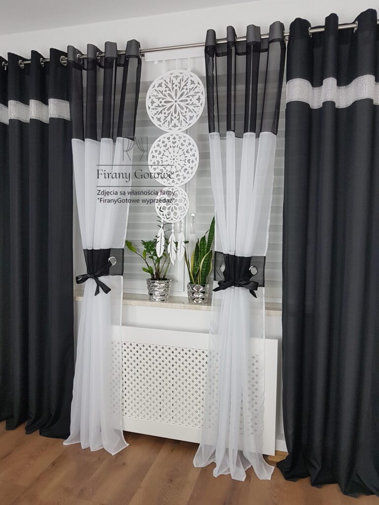 Panel okienny "łapacz snów" biały