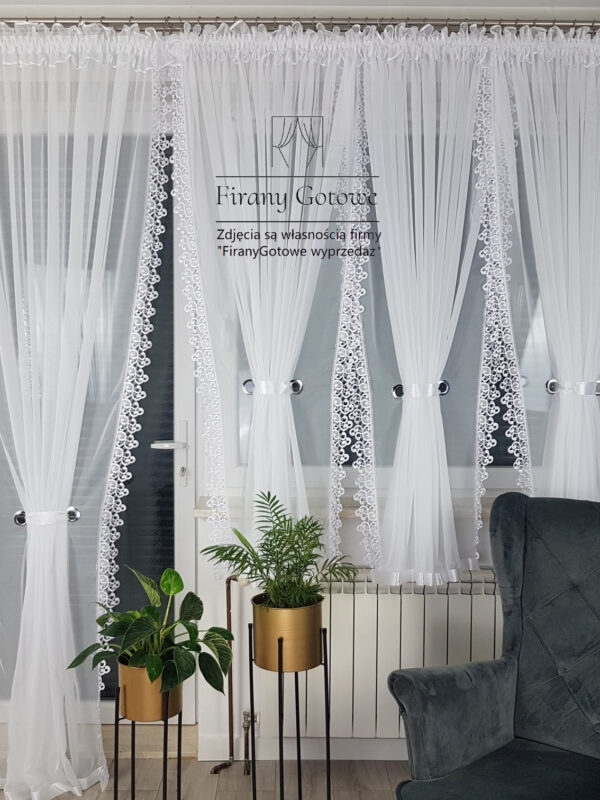 Firana gotowa z gipiurą 600/180cm