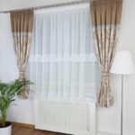 Firanka z falbankami oraz kompletem dwóch zasłon 180cm jasnobrązowy
