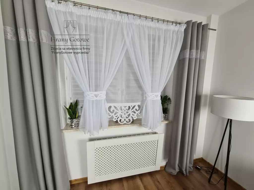 Firana z panelem- biała