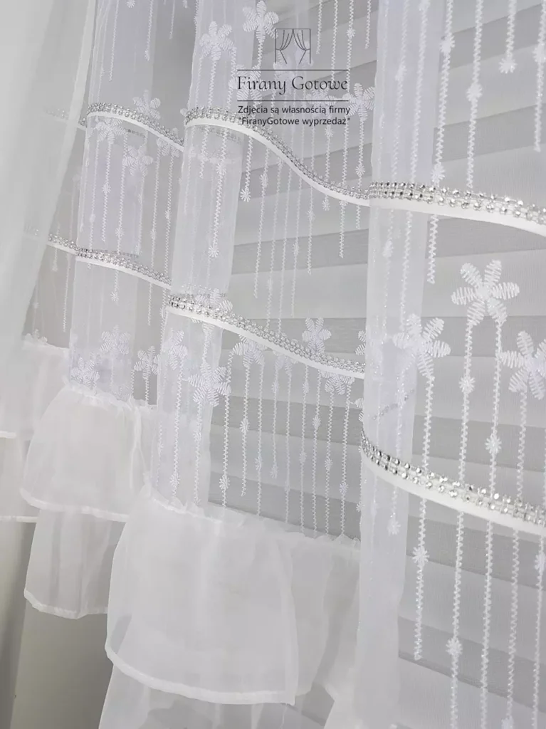 Zestaw dekoracyjny, firana gotowa z markizety- 3 częściowy