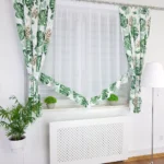 Firana z modnym wzorem monstera