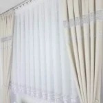 Firana z woalu sable zdobiona gipiurą