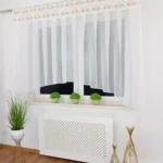 Elegancka Firana z Gipiurą – Klasyczna Lekkość i Styl