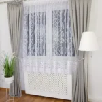 Elegancka firana z haftem oraz gipiurą 400x180cm