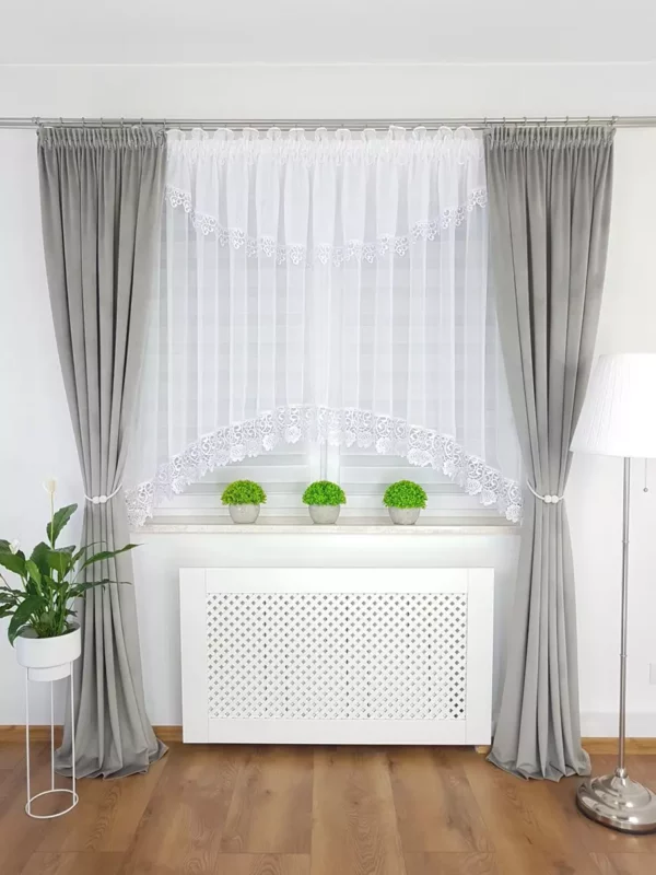 Firana z gipiurą 400 x 160 gipiura w kwiaty