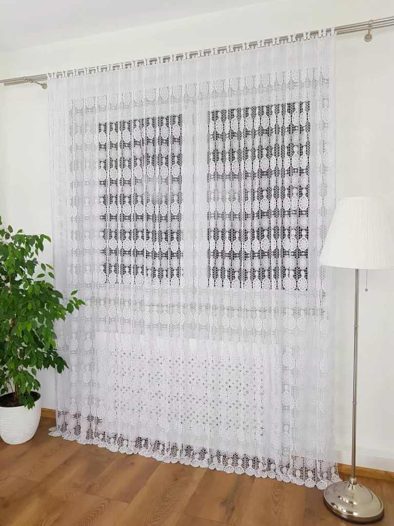 Firana Gipiurowa z Nowoczesnym Akcentem 300x250cm
