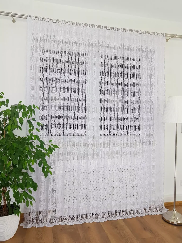 Firana Gipiurowa z Nowoczesnym Akcentem 300x250cm