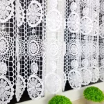 Firana gipiurowa z modnym wzorem 300cm x 160cm