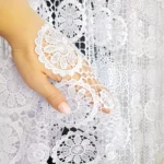 Firana gipiurowa z modnym wzorem 300cm x 160cm