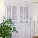 Długa firana z podwójną gipiurą biała 400cm x 250cm