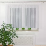 Krótka firana z woalu 400x130cm