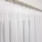 Krótka firana z woalu 400x130cm
