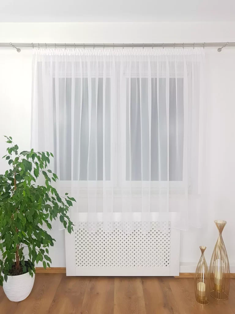 Firana gotowa z woalu 400x180cm