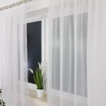 Firana gotowa z woalu 145x160cm
