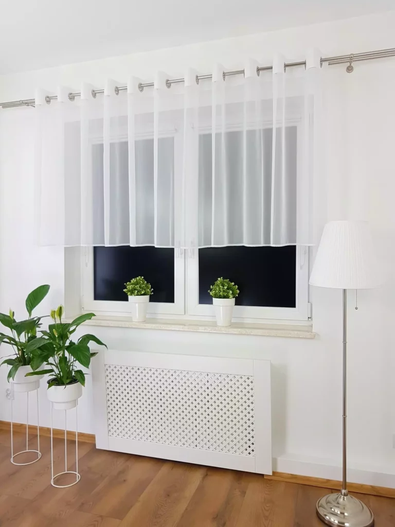 Firana gotowa z woalu na przelotkach 400x110cm