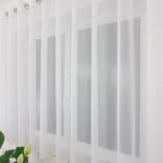 Firana gotowa z woalu na przelotkach 400x150cm