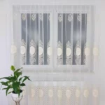 firana z haftem i welurem- ecru  400×250 cm