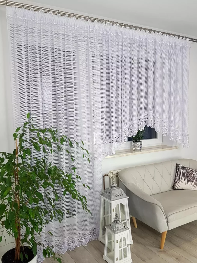 Zestaw do okna balkonowego , firany z gipiurą uszyte z siateczki