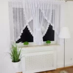 Elegancka firana z gipiurą 400x150 cm