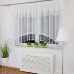 Firana dekoracyjna w łuk z cyrkoniami i szeroką gipiurą  – 400x160 cm