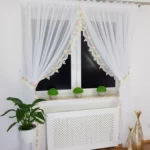 Elegancka Firana z Woalu z Gipiurą ecru –Stylowa, i Funkcjonalna!